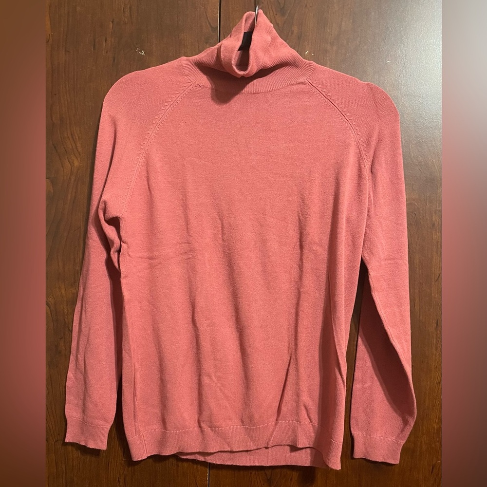 Men's Pink Turtleneck Shirt